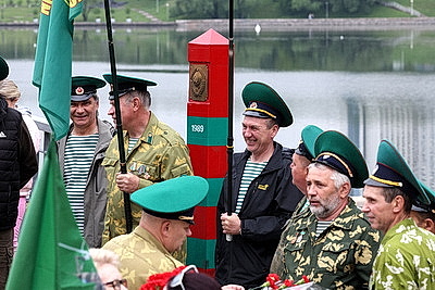 Жизнь - за защиту границы. В Минске почтили память пограничников, погибших в годы ВОВ