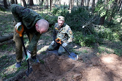 \"Все солдаты имели имена\". Поисковая экспедиция проходит в Могилевском и Чаусском районах