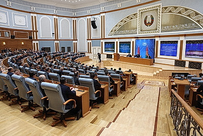 Лукашенко собрал большое совещание по развитию научной сферы