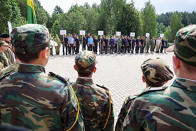 Чемпионат БФСО \"Динамо\" по стрельбе из табельного оружия проходит в Могилевской области