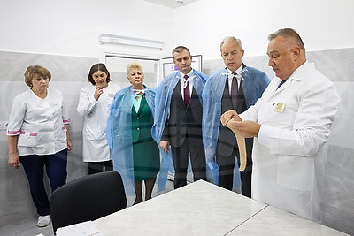 Сергеенко в Браславе пообщался с молодыми специалистами и ознакомился с новым отделением ЦРБ Сергеенко в Браславе пообщался с молодыми специалистами и ознакомился с новым отделением ЦРБ