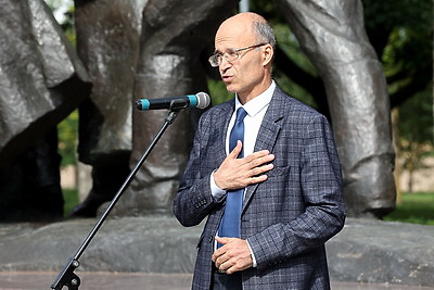 Финал конкурса БСЖ \"Дзявочы вянок міру\" стартовал в Жодино