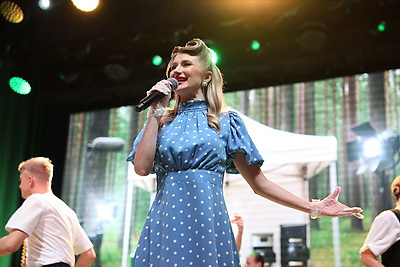 \"Любить кино по-белорусски\". В Минске состоялся театрализованный концерт ко Дню белорусского кино