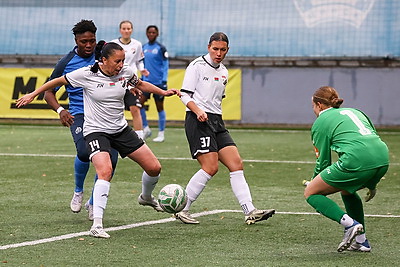 Футболистки \"Динамо-БГУФК\" в шестой раз стали чемпионками Беларуси