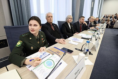 В Минске делегатам ВНС представлен проект программы соцэкономразвития