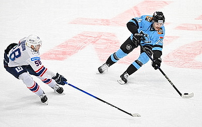 Хоккеисты \"Динамо\" прервали победную серию в матче против \"Лады\"