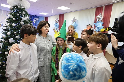 Кочанова поздравила детей из Социально-педагогического центра в Минске