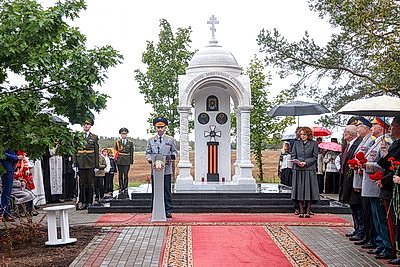 \"Молчаливое эхо войны\". В рамках патриотической акции на мемориале в Крупском районе открыли часовню