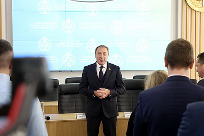 Снопков представил в Госкомимуществе нового руководителя