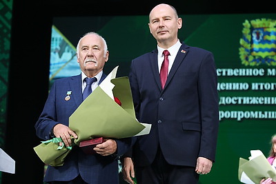 Аграриев Минской области чествовали в Пуховичском районе