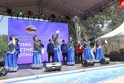 С праздника казачьей культуры и традиций стартовали Дни Союзного государства на \"Славянском базаре\"