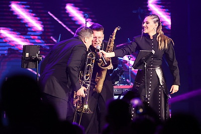 \"Душа народная\" и \"Танцплощадка с \"Душевным радио\" завершили масштабный музыкальный фестиваль в Минске