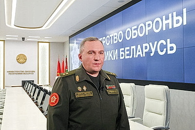 Президенту Беларуси доложено о заступлении ракетного комплекса \"Орешник\" на боевое дежурство