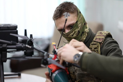 В Военной академии прошли одни из первых занятий по управлению БЛА