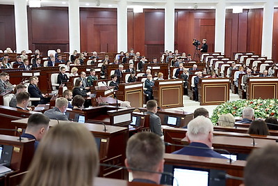 \"Осознать величие подвига дедов и прадедов\". Парламентские чтения прошли в Палате представителей