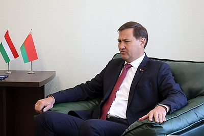 Рыженков на переговорах с Сийярто: мы готовы обсуждать даже самые чувствительные вопросы