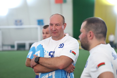 Команда Караева одержала победу со счетом 4:2 в благотворительном футбольном матче с командой Балабы
