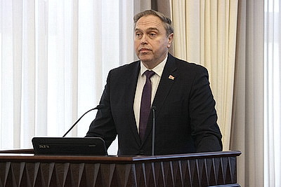 Головченко представил коллективу Аппарата Совмина и профильным министрам нового вице-премьера