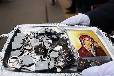 Спасатели и ветераны МЧС получили ключи от новых квартир в Минске