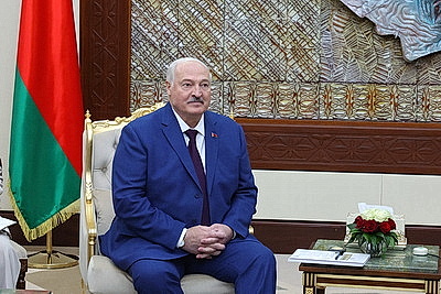 Встреча Лукашенко с Президентом Алжира Теббуном проходит во дворце \"Эль-Мурадия\"