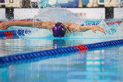 Пловец Пекарский победил на Кубке сильнейших, у белорусов более 50 наград турнира