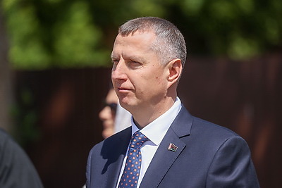 Памятник советским пограничникам открыли у стен Брестской крепости