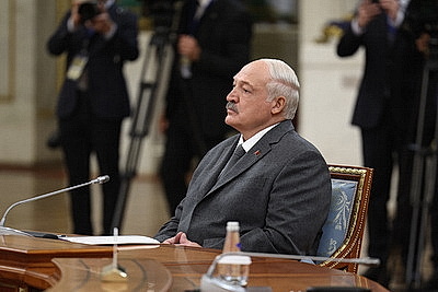 Рабочий визит Лукашенко в Россию продолжился неформальной встречей лидеров стран СНГ в Эрмитаже