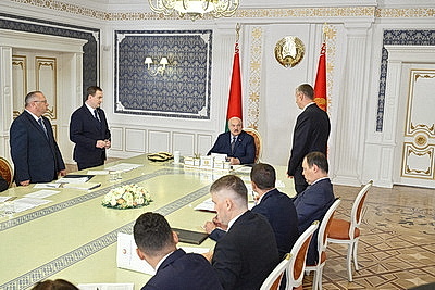 Лукашенко поручил определить механизмы контроля в сфере криптовалют