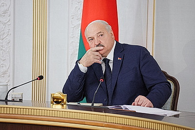 Лукашенко проводит селекторное совещание по уборочной кампании