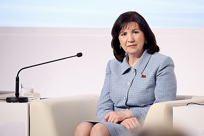 Кочанова принимает участие в мероприятиях XII Форума регионов России и Беларуси