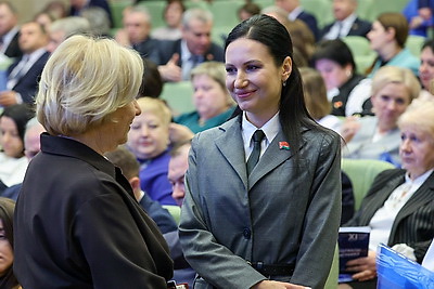 Головченко и Крутой избраны делегатами ВНС от Федерации профсоюзов