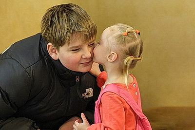 Зимняя сказка на манеже. Благотворительное представление для детей из Минска прошло в Белгосцирке