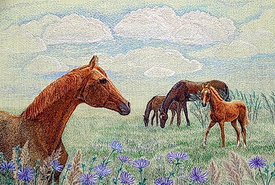 \"Лошадь - человеку крылья!\" Выставка творческих работ открылась в Гомеле