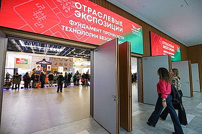 Познавательно, увлекательно, красиво. На выставке \"Моя Беларусь\" в праздничные выходные ажиотаж