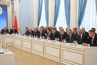 Развитие кооперационных связей обсудили в Минске представители военпрома Беларуси и России