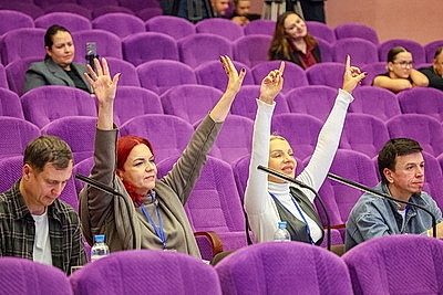 Чистота интонации и харизма. В Минске прошел региональный отбор на конкурсы \"Славянского базара\"