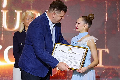Гимнастка Анастасия Салос завершила спортивную карьеру