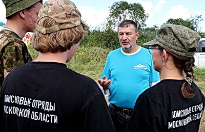 Самолет, награды. Что белорусские и российские поисковики нашли при раскопках в Витебском районе