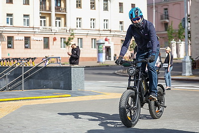 Для повышения безопасности. Сотрудники ГАИ во время рейдов рассказывают о новациях в ПДД