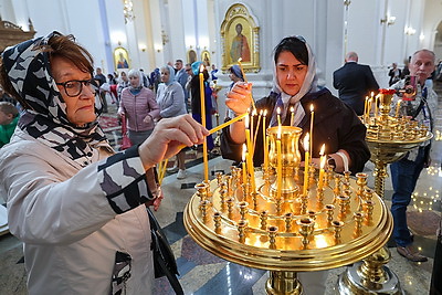 Праздничным шествием в Витебске отметили Успение Пресвятой Богородицы