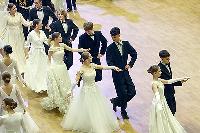 Талантливая молодежь собралась на областном новогоднем балу в Гомеле