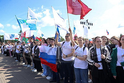 Около 200 молодых людей из Беларуси и России собрал в Бресте патриотический форум \"Цитадель памяти\"