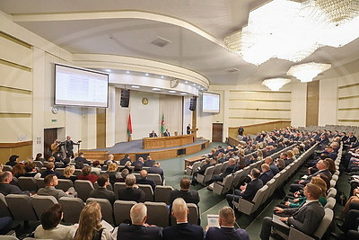 Развитие промышленности, повышение уровня жизни. Делегаты ВНС об ориентирах на будущую пятилетку