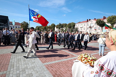 Подворья, выставки, концерты. Волковыск принимает областные \"Дажынкi\"