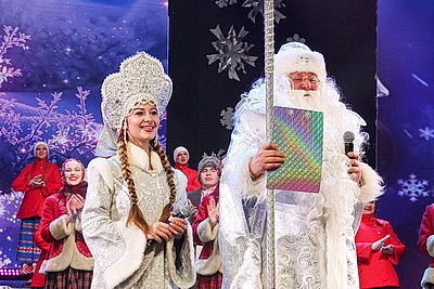 Главная новогодняя елка Могилевской области собрала самых талантливых детей региона