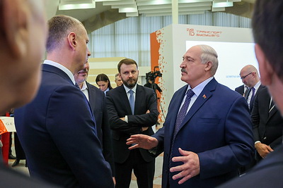 Лукашенко посетил выставку новейших российских беспилотников