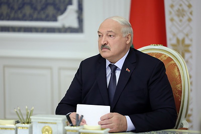 Лукашенко провел встречу с доверенными лицами