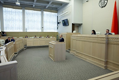Заседание второй сессии Совета Республики прошло в Минске