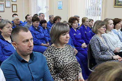 Сергеенко встретился с трудовым коллективом Бегомльского завода \"Ветразь\"