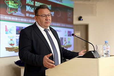 Истории медиков - участников войны представили на выставке в РКМЦ Управления делами Президента